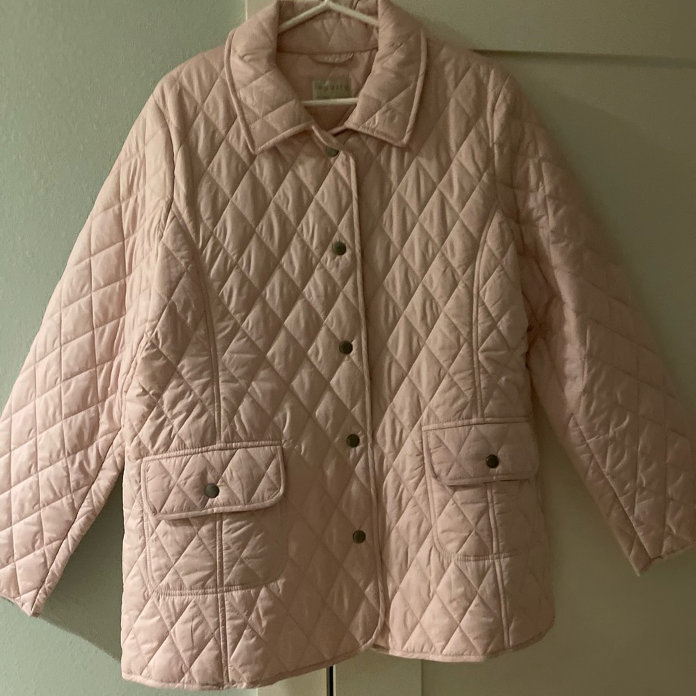 Cute quilted jacket.